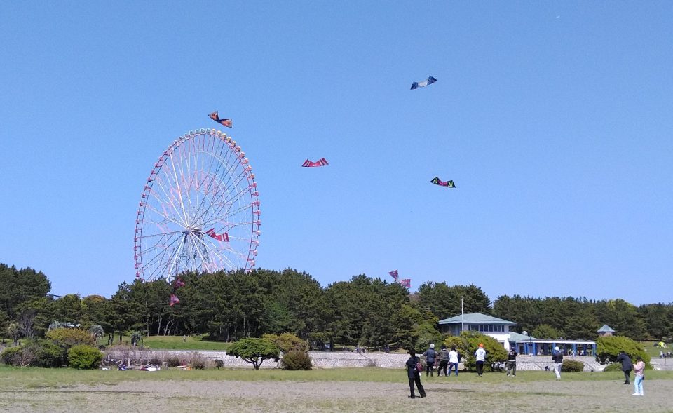 【中止】5月9日(日)ぐにゃ凧作りとスポーツカイト体験会
